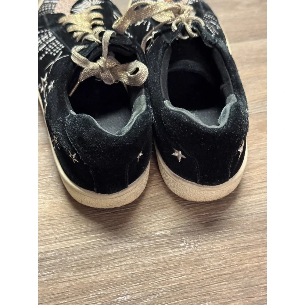 Johnny Was Black Suede Celestial Embroidered Sneakers Evil Eye Womens 7